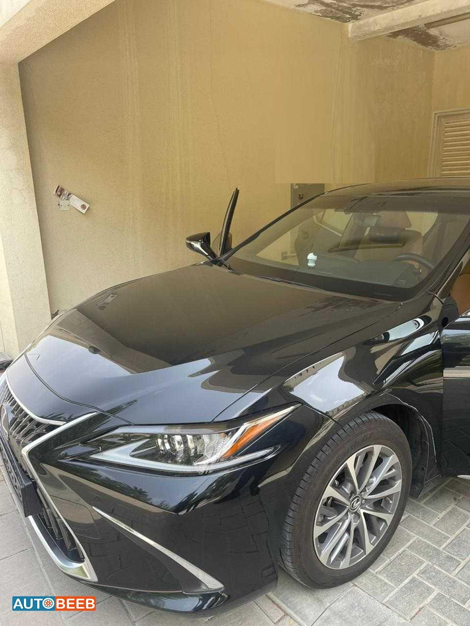 Lexus ES300 2024